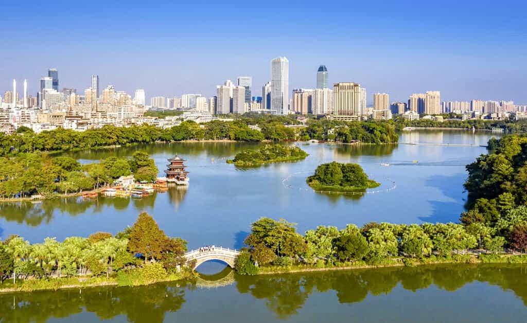 {dede:global.cfg_keywords/} {dede:field name='keywords'/}